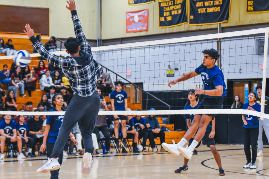 HOSA Volleyball Game: Local Schools Participate in Action-Packed Fundraiser